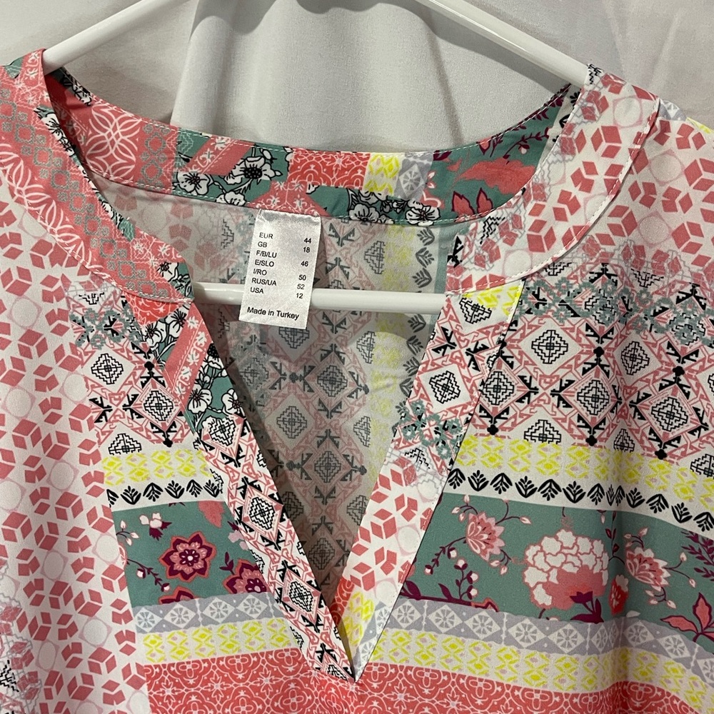 Womens 3/4 Sleeve MultiPrint Multi Color Boho Style Top Size 12 (Large) NWOT - Picture 4 of 16